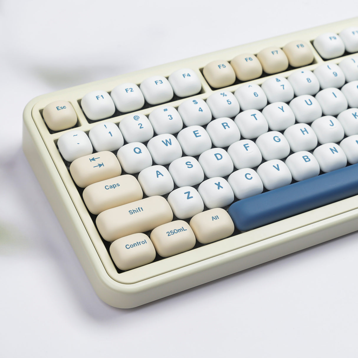 YUNZII Soymilk MOG Profile Keycap Set