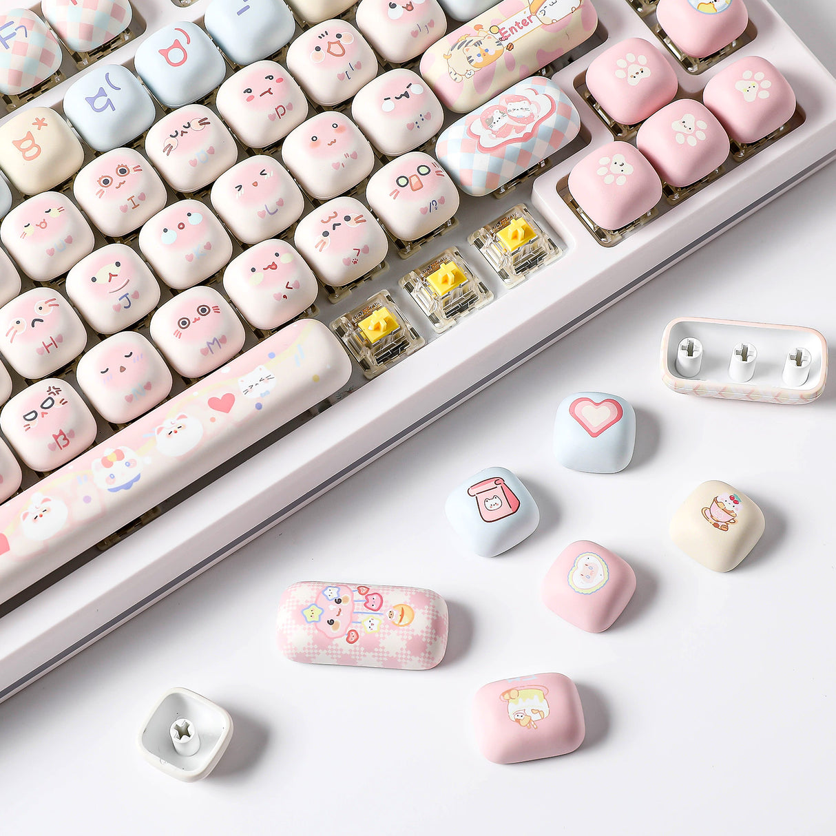 YUNZII Pink Kitten MOG Profile Keycap Set