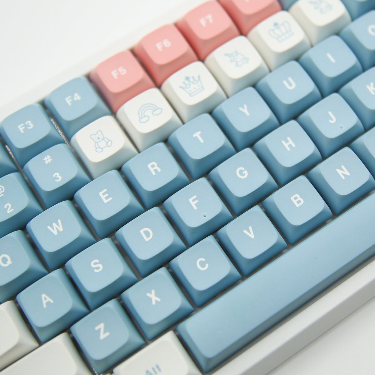 Laputa Castle Keycaps / XDA on sale Profile / 134 Keys / PBT Dye-Sublimation Keycap Set